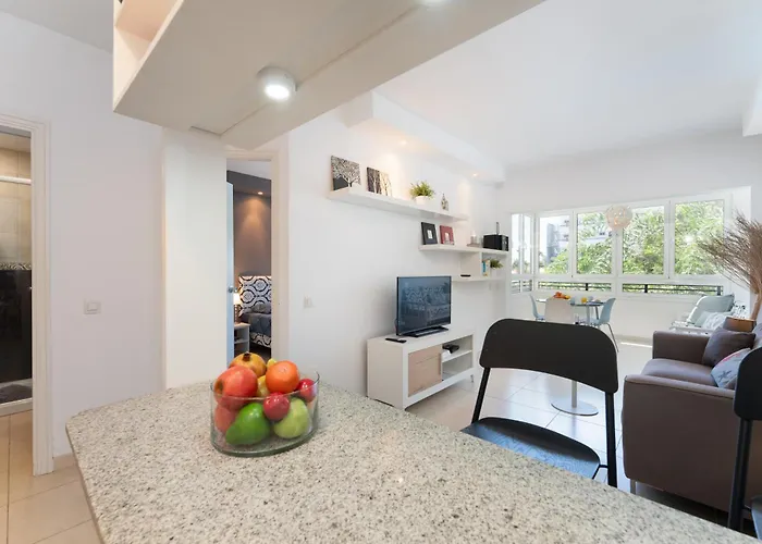 Garden View Iguazu 3 Near Yumbo