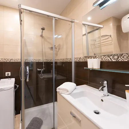 Апартаменти Garden View Iguazu 3 Near Yumbo Плайя-дель-Інглес